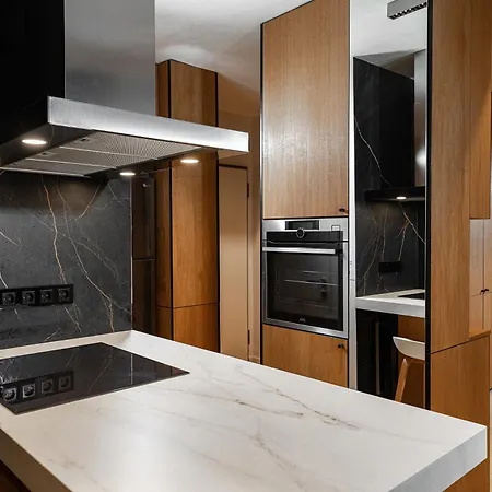 Qult - Peaky Blinders Apartment Bucharest