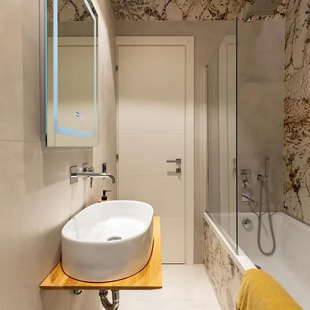 Qult - Peaky Blinders דירה בוקרשט