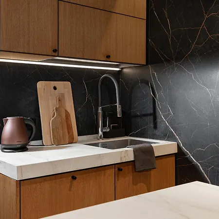 Apartment Qult - Peaky Blinders *